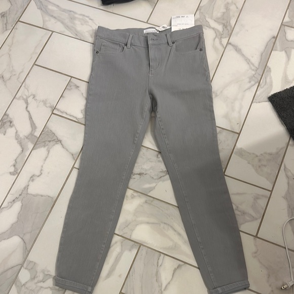 Loft Women's Gray performance denim legging Jeans - Picture 1 of 3